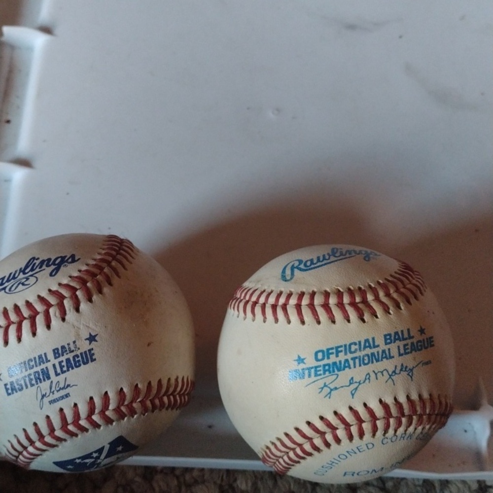 Autographed Baseballs - Picture 2 of 2